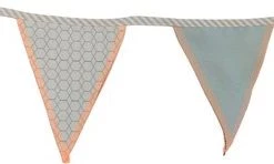 L.A.P. Atelier Mini-vlaggenlijn Baby Boy | 2,5 Meter | Stoffen Vlaggetjes | Duurzaam & Handgemaakt | Blauw Wit -Duurzamer-speelgoed Winkel 550x148 2