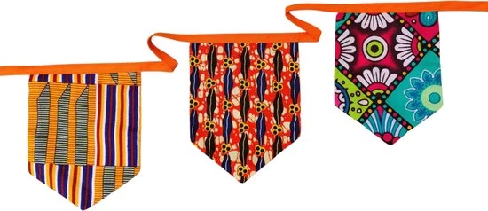 Maame Tumi Stoffen Slingers | Sinterklaas Cadeau | Verjaardagsslingers | Slingers Stof | Origineel Ontwerp | Herbruikbaar | Wasbaar | Handgemaakt | Feest | Versiering 1 Maame Tumi Stoffen Slingers | Sinterklaas Cadeau | Verjaardagsslingers | Slingers Stof | Origineel Ontwerp | Herbruikbaar | Wasbaar | Handgemaakt | Feest | Versiering