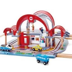 Hape - Grand City Station - Houten Treinset 29 Hape - Grand City Station - Houten Treinset -Duurzamer-speelgoed Winkel 550x327