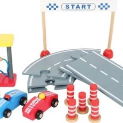 Small Foot Company Houten Racebaan Met Speelset - Geel 13 Small Foot Company Houten Racebaan Met Speelset - Geel -Duurzamer-speelgoed Winkel 550x330 6