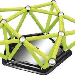 Geomag Glow 64-delige Set -Duurzamer-speelgoed Winkel 550x350 6