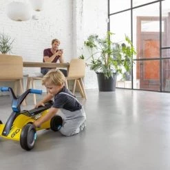BERG GO2 SparX Loopauto - Geel - Voor Kinderen Van 10 Tot 30 Maanden 11 BERG GO2 SparX Loopauto - Geel - Voor Kinderen Van 10 Tot 30 Maanden -Duurzamer-speelgoed Winkel 550x366 33
