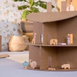 Kartonnen Poppenhuis Rond - Cadeau Van Duurzaam Karton - Hobbykarton - KarTent -Duurzamer-speelgoed Winkel 550x376 10