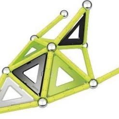 Geomag Glow 104-delige Set -Duurzamer-speelgoed Winkel 550x408 6