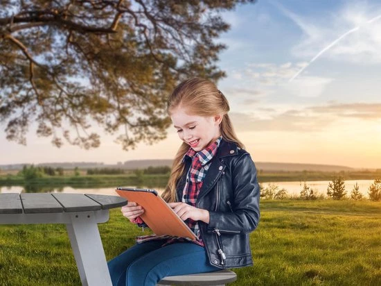 AXI 3-delig Picknickset Rond Grijs/wit - Voor Kinderen - FSC Hout - Tafel Incl. 2 Krukjes 4 AXI 3-delig Picknickset Rond Grijs/wit - Voor Kinderen - FSC Hout - Tafel Incl. 2 Krukjes - Afbeelding 4