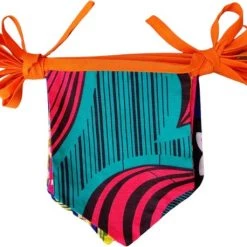 Maame Tumi Stoffen Slingers | Sinterklaas Cadeau | Verjaardagsslingers | Slingers Stof | Origineel Ontwerp | Herbruikbaar | Wasbaar | Handgemaakt | Feest | Versiering 5 Maame Tumi Stoffen Slingers | Sinterklaas Cadeau | Verjaardagsslingers | Slingers Stof | Origineel Ontwerp | Herbruikbaar | Wasbaar | Handgemaakt | Feest | Versiering -Duurzamer-speelgoed Winkel 550x458 7