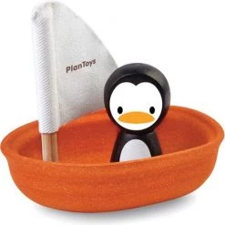 Plantoys Plan Toys Sailing Boat Penguin -Duurzamer-speelgoed Winkel 550x547