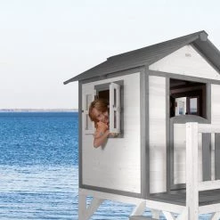 AXI Beach Lodge XL Speelhuis In Wit - Met Verdieping En Witte Glijbaan - Speelhuisje Voor De Tuin / Buiten - FSC Hout - Speeltoestel Voor Kinderen 26 AXI Beach Lodge XL Speelhuis In Wit - Met Verdieping En Witte Glijbaan - Speelhuisje Voor De Tuin / Buiten - FSC Hout - Speeltoestel Voor Kinderen -Duurzamer-speelgoed Winkel 550x548 12