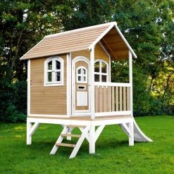 AXI Tom Speelhuis In Bruin/Wit - Met Verdieping En Witte Glijbaan - Speelhuisje Voor De Tuin / Buiten - FSC Hout - Speeltoestel Voor Kinderen -Duurzamer-speelgoed Winkel 550x550 267