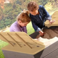 AXI Ella XL Houten Zandbak In Grijs/Bruin - Met Zitbankjes En Deksel - FSC Hout - 120x120x20cm - Zandbak Voor Kinderen -Duurzamer-speelgoed Winkel 550x550 298