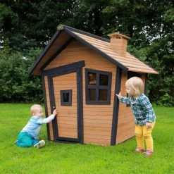 AXI Alice Speelhuis In Bruin/Antraciet - FSC Hout - Speelhuisje Voor De Tuin / Buiten - Tuinhuisje Voor Kinderen - 10 Jaar Garantie! -Duurzamer-speelgoed Winkel 550x550 633