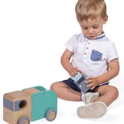 Janod Bolid - Vuilniswagen -Duurzamer-speelgoed Winkel 550x601 1