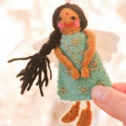 Return To Sender Groene Beschermengel Angel Of The World 9 Return To Sender Groene Beschermengel Angel Of The World -Duurzamer-speelgoed Winkel 550x825 13